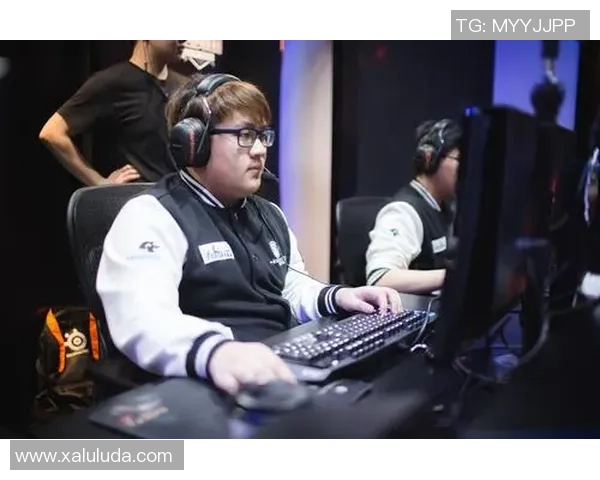 别送我能C的英雄联盟之路与成长故事