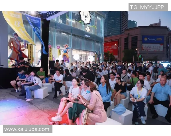 线下主题咖啡馆盛大开业王者荣耀粉丝聚集畅享游戏氛围